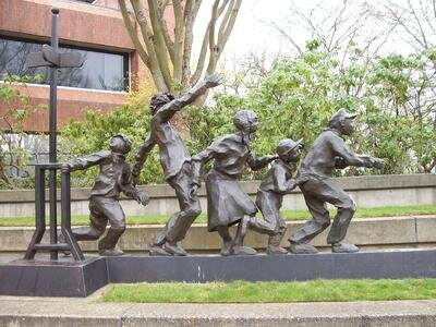 Children statue
